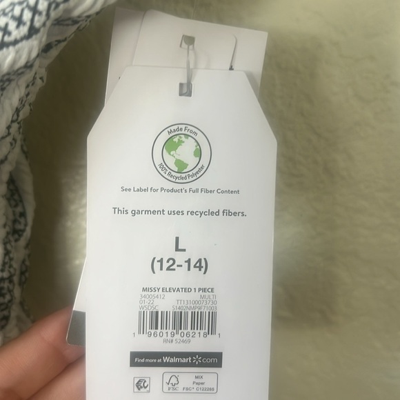 White and Black Patterned Swimsuit Size L - Picture 4 of 6